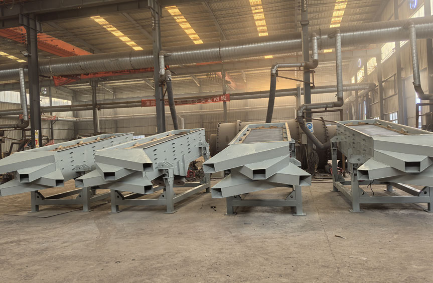 Linear vibrating screen