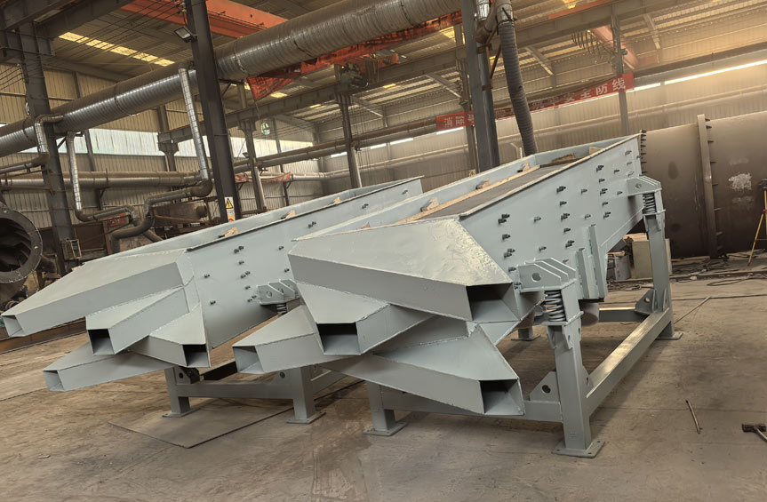 Linear vibrating screen